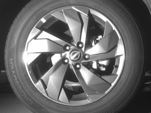 Used 2025 Nissan Rogue SV image 13