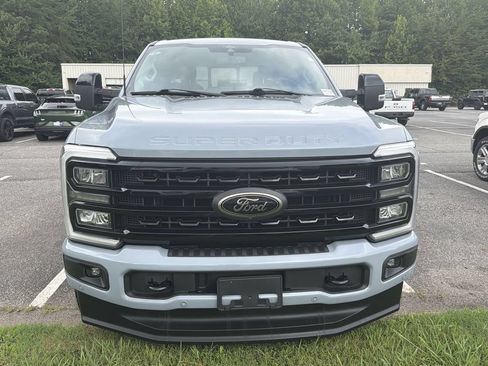 Used 2024 Ford F350 Lariat w/ Lariat Ultimate Package AWD/4WD image 2