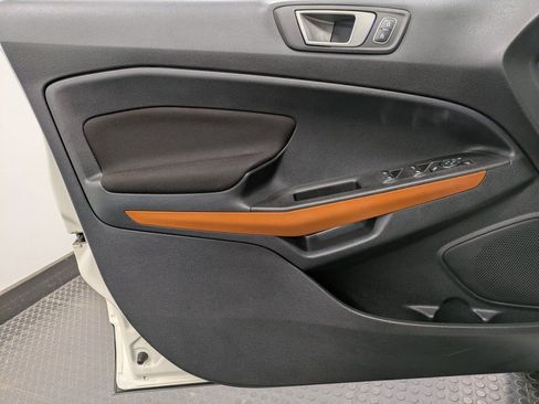 Certified 2021 Ford EcoSport SE w/ SE Convenience Package image 8