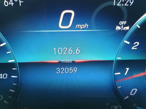 Used 2023 Mercedes-Benz GLE 350 4MATIC image 27