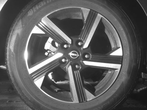 Used 2025 Nissan Sentra SV image 15