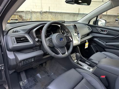New 2026 Subaru Ascent Limited image 2
