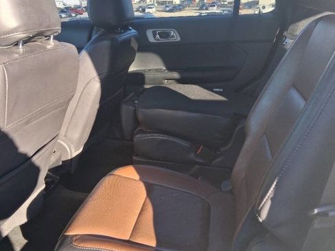 Used 2014 Ford Explorer Limited w/ Equipment Group 301A image 11