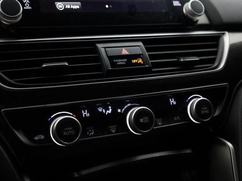 Used 2019 Honda Accord Sport image 18