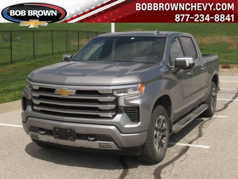 Used 2024 Chevrolet Silverado 1500 High Country w/ Technology Package image 1