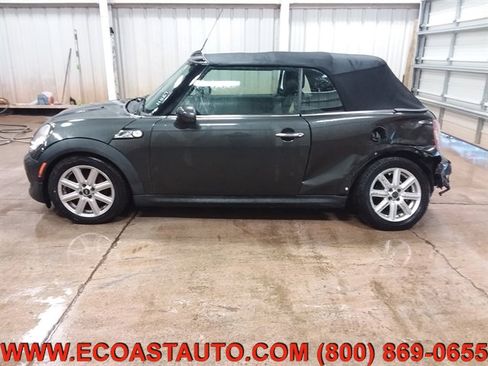 Used 2013 MINI Cooper S image 1