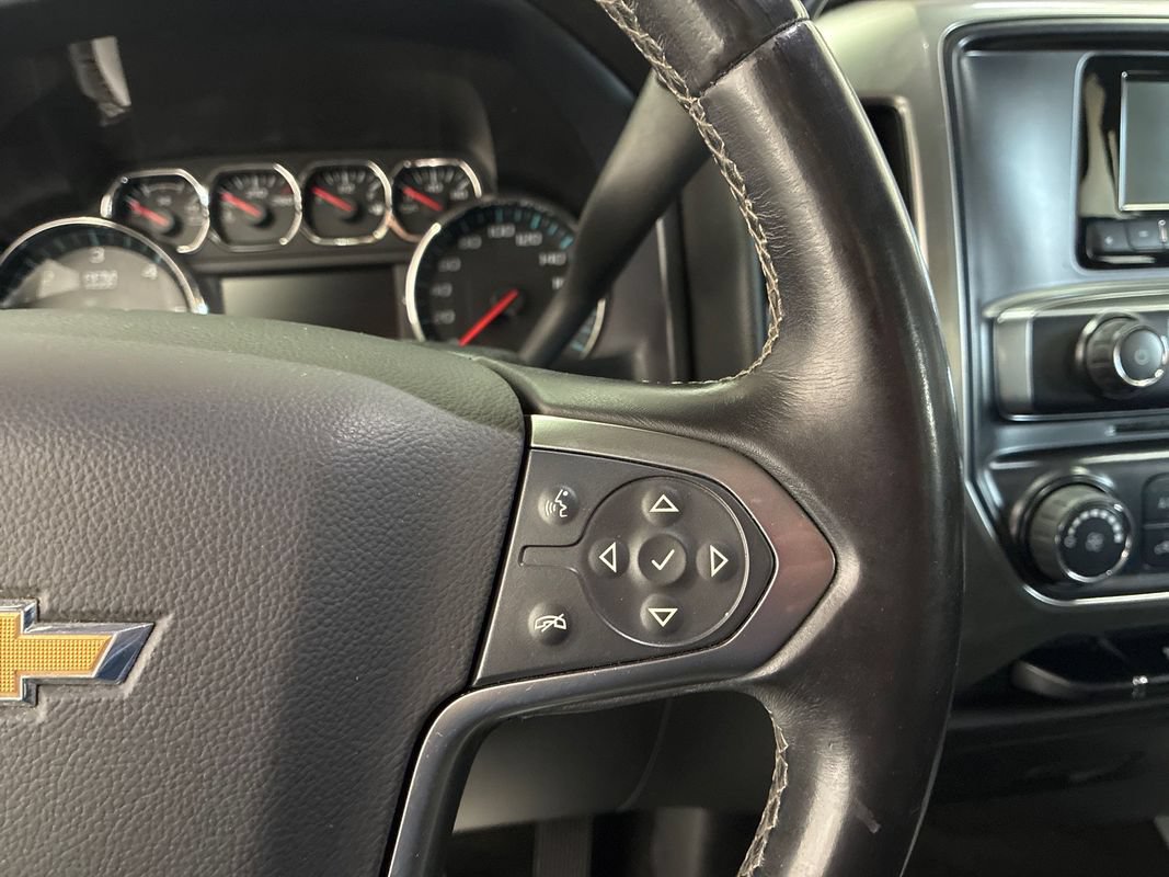Used 2015 Chevrolet Silverado 1500 LT AWD/4WD image 13