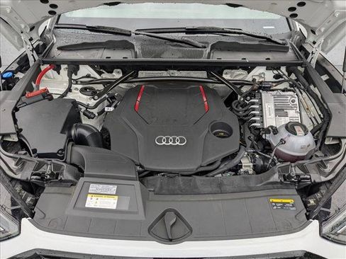 Certified 2024 Audi SQ5 Premium Plus AWD/4WD image 21