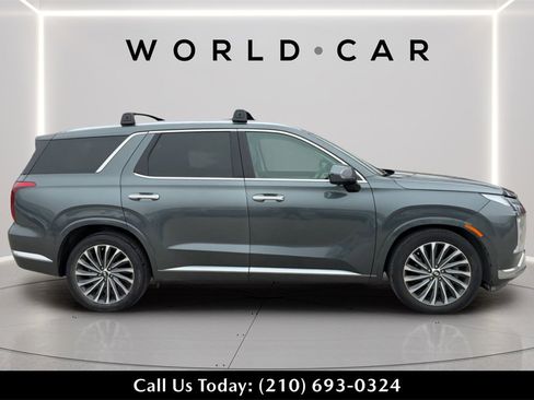 Used 2024 Hyundai Palisade Calligraphy image 1