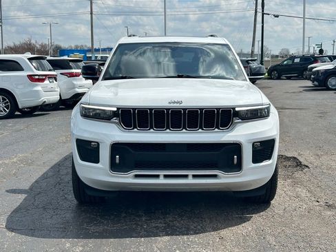 Used 2021 Jeep Grand Cherokee L Overland w/ Luxury Tech Group IV image 2