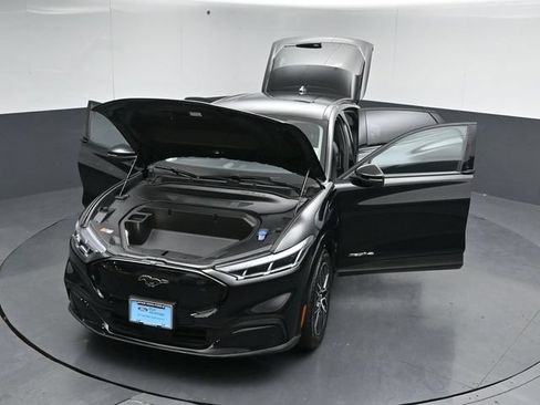 Certified 2025 Ford Mustang Mach-E Premium AWD/4WD image 51