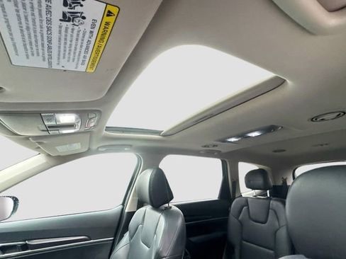 Certified 2023 Kia Telluride S w/ S Sunroof Package image 25