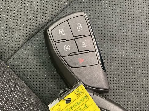 Used 2024 Chevrolet Blazer EV RS image 30