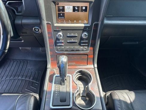 Used 2017 Lincoln Navigator L Reserve AWD/4WD image 48