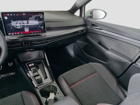 New 2026 Volkswagen GTI SE FWD image 26