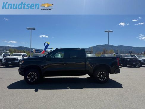 New 2026 Chevrolet Silverado 1500 ZR2 AWD/4WD image 4