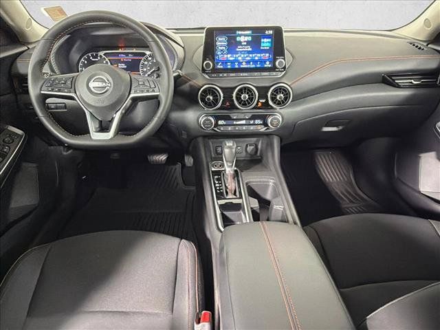 Used 2025 Nissan Sentra SR FWD image 22