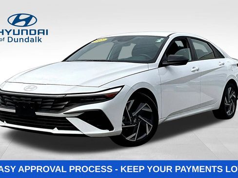 Used 2023 Hyundai Santa Fe SEL w/ Premium Package FWD image 1