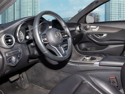 Used 2019 Mercedes-Benz C 300 C 300 w/ Premium Package image 6