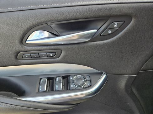 Used 2019 Cadillac XT4 Premium Luxury w/ Cold Weather Package image 18