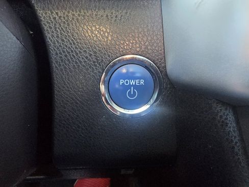 Certified 2016 Toyota Highlander Limited Platinum image 27