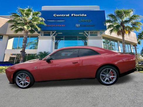 Used 2025 Dodge Charger R/T Scat Pack w/ Track Pack image 8