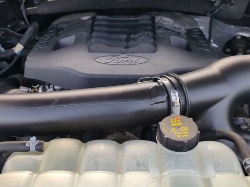 Used 2023 Ford F150 XLT w/ Equipment Group 302A High image 15