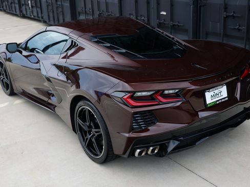 Used 2023 Chevrolet Corvette Stingray Coupe w/ 1LT RWD image 7