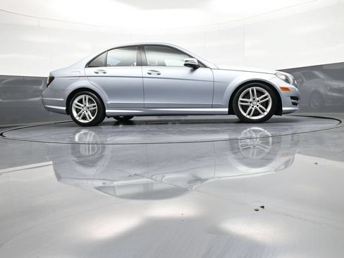 Used 2013 Mercedes-Benz C 300 4MATIC Sedan image 30