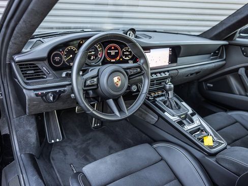 Used 2022 Porsche 911 GT3 image 4