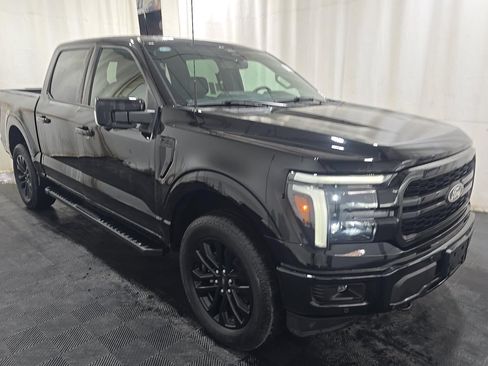 Used 2025 Ford F150 Lariat AWD/4WD image 3