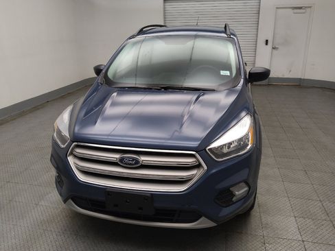 Used 2018 Ford Escape SE w/ SE Sync 3 Package image 15