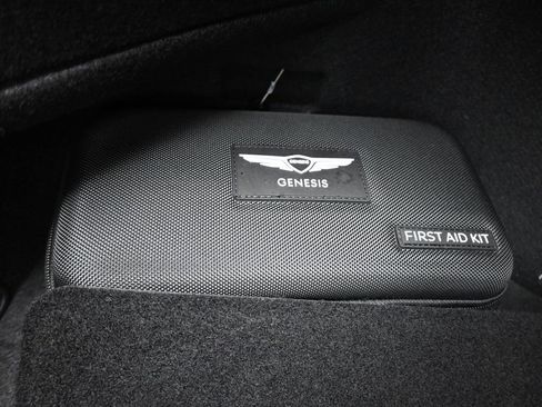 Used 2023 Genesis G70 2.0T w/ Sport Prestige Package image 47