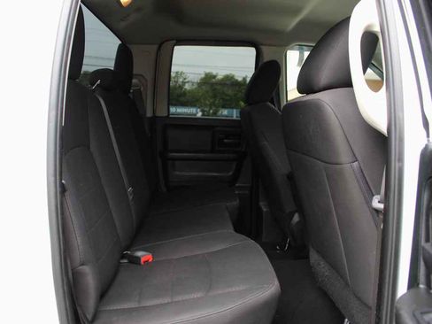 Used 2019 RAM 1500 Express w/ Express Value Package image 25