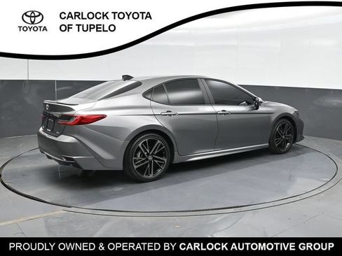 Used 2025 Toyota Camry XSE FWD image 3