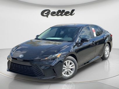 New 2025 Toyota Camry LE