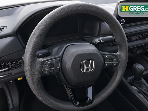 Used 2024 Honda Accord EX image 11