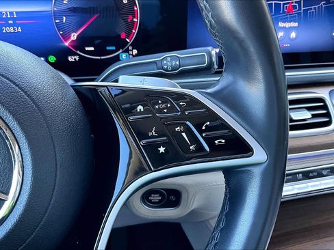 Used 2024 Mercedes-Benz GLE 350 4MATIC image 24