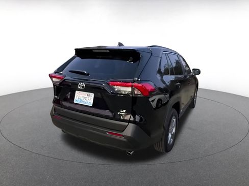 Used 2025 Toyota RAV4 LE image 15