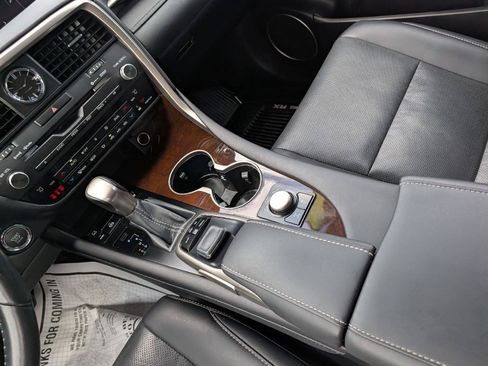 Used 2019 Lexus RX 350 AWD w/ Navigation Package image 16