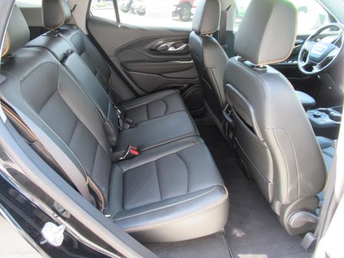 Used 2022 GMC Terrain AT4 w/ Infotainment Package II AWD/4WD image 34