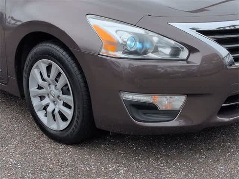 Used 2013 Nissan Altima 2.5 S image 11