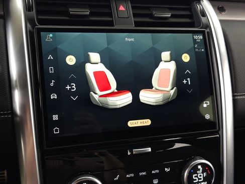 Used 2023 Land Rover Discovery S R-Dynamic image 30