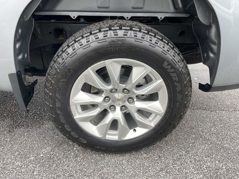 Used 2024 Chevrolet Silverado 1500 Custom image 8