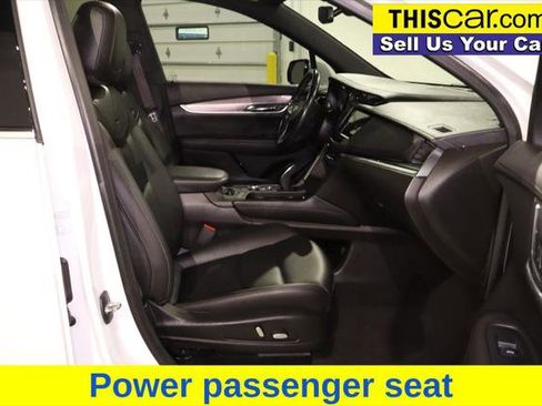 Used 2021 Cadillac XT6 Luxury image 31