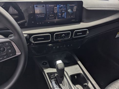 New 2026 Nissan Sentra SV FWD image 10