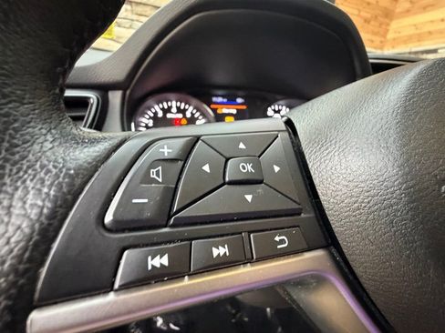 Used 2019 Nissan Rogue SL image 22