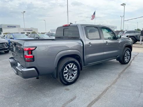 Used 2024 Nissan Frontier SL w/ Technology Package RWD image 5