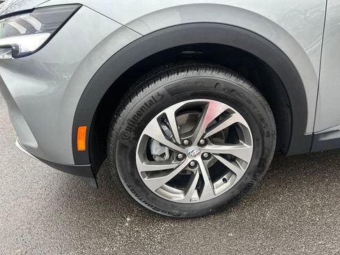 Used 2023 Buick Envision Essence image 25