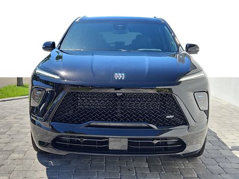 New 2026 Buick Enclave Sport Touring image 2